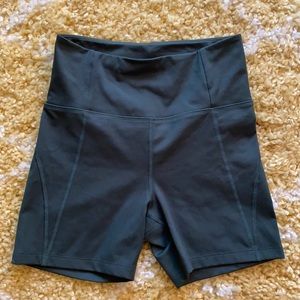 Girlfriend Collective Compressive Biker Short